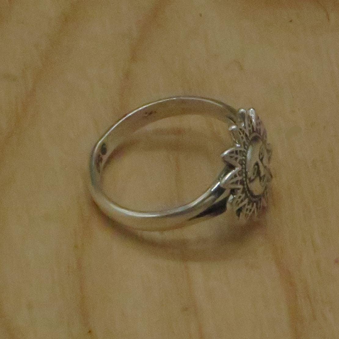 Sun Ring Size 8 Peru 950 Silver Sacred Valley RJVB15
