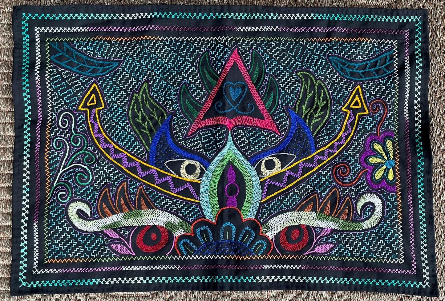 Shipibo Hand Embroidered Tapestry Altar Cloth Ayahuasca 19" x 27" PF2301