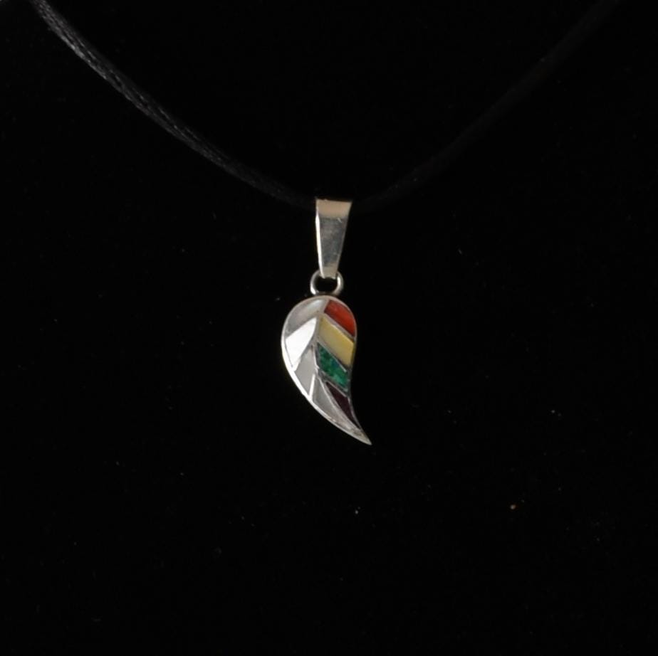Coca Leaf Pendant with Stone and Abalone Inlay Peru 950 Silver Sacred Valley P52522