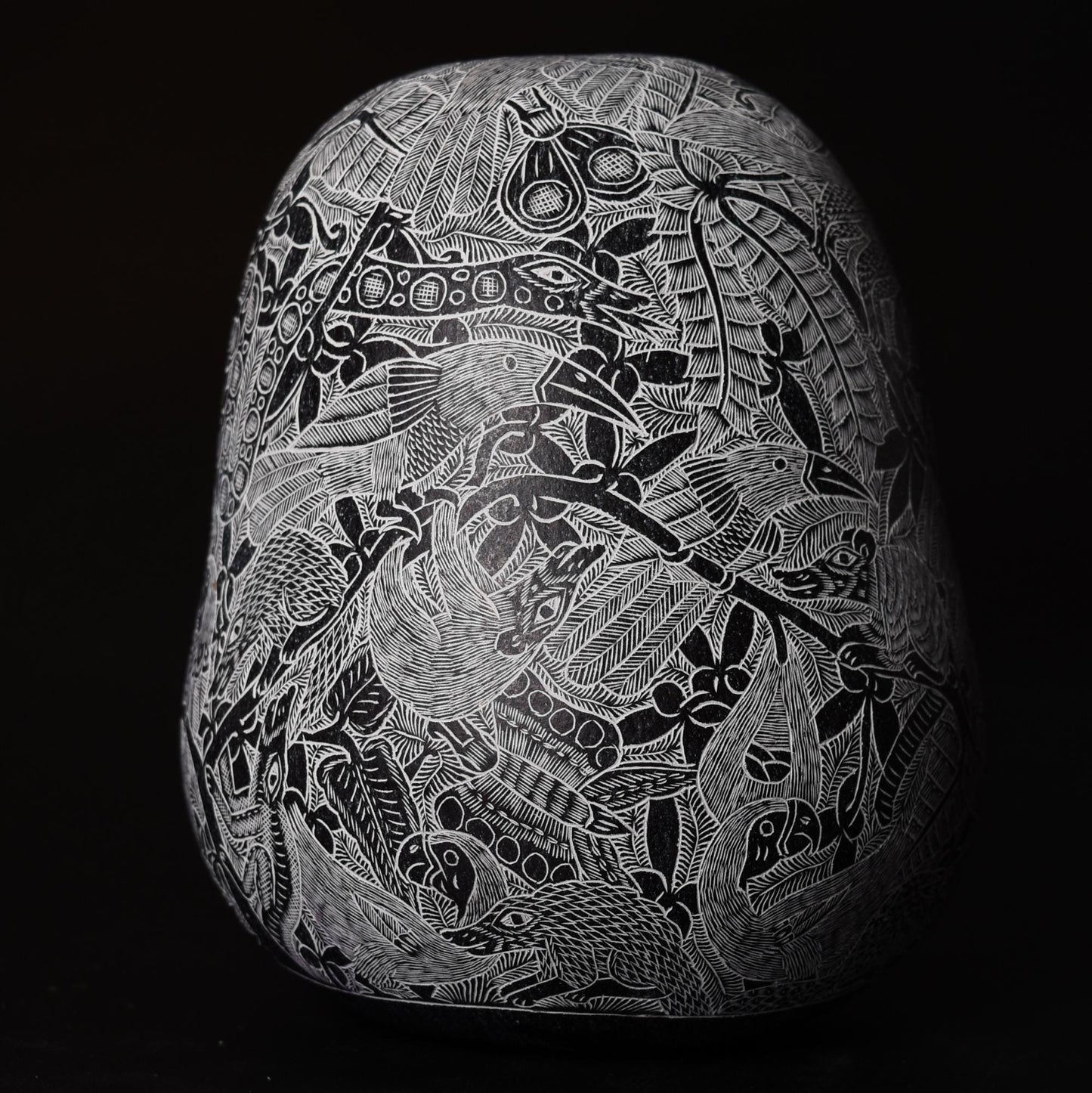 Folk Art Carved Gourd Jungle Animals Birds hand carved Sacred Valley Peru G52513