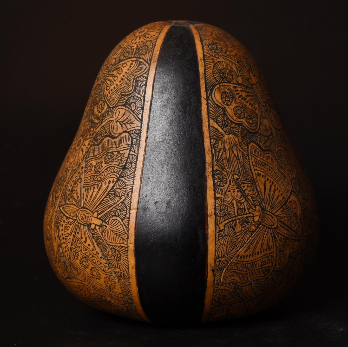 Folk Art Carved Gourd Butterflies and Flowers hand carved Sacred Valley Peru G52504