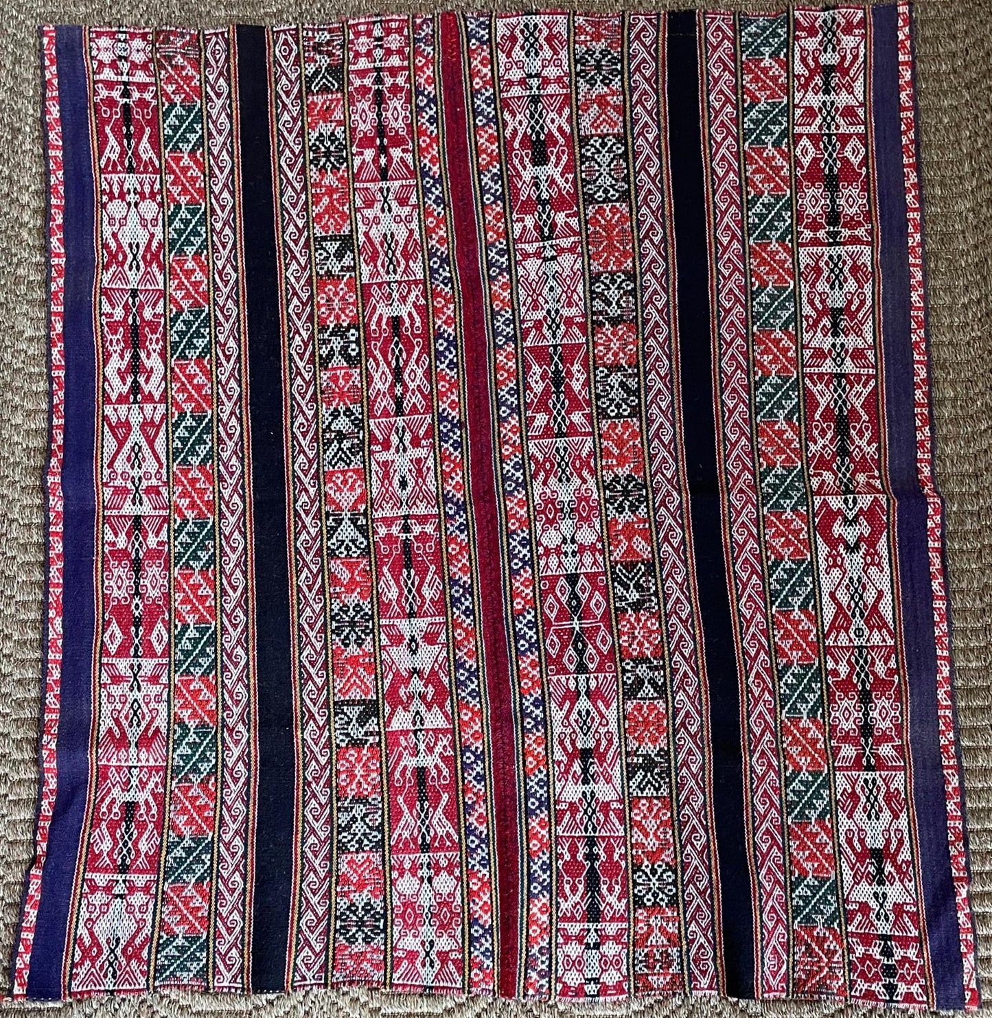 Vintage Large Q'ero Mestana Mesa Altar Ritual Cloth Handwoven on loom Andean Textile Sacred Valley Peru 52502