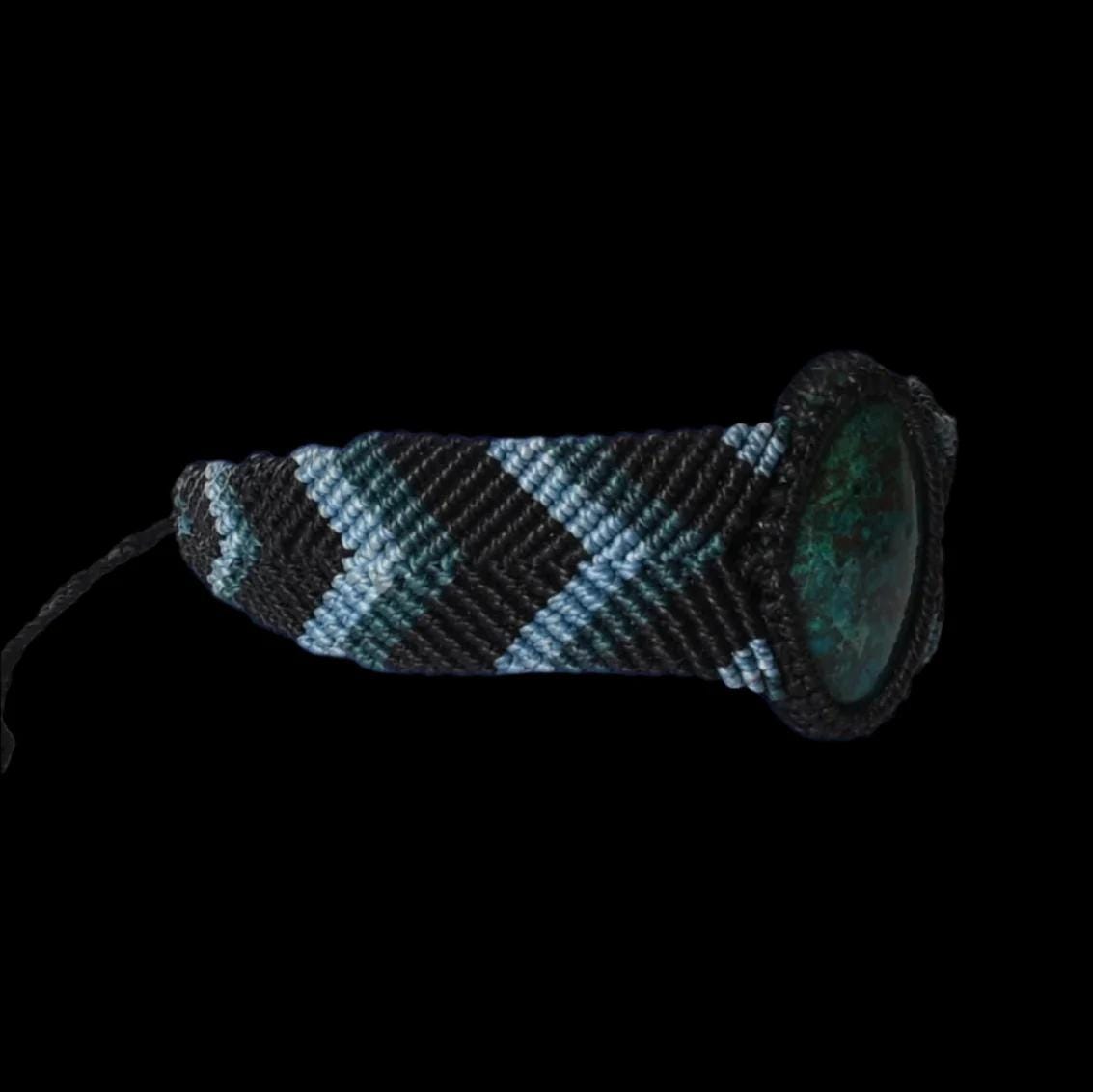 Shipibo Macrame Bracelet Peruvian Turquoise Amazon Region Peru B52505