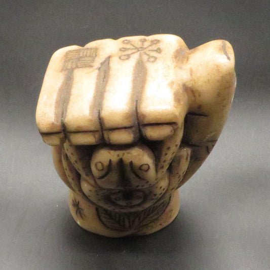 Large Alabaster Offering Hand Frog stone carving hand crafted Sacred Valley Peru - Shaman Things