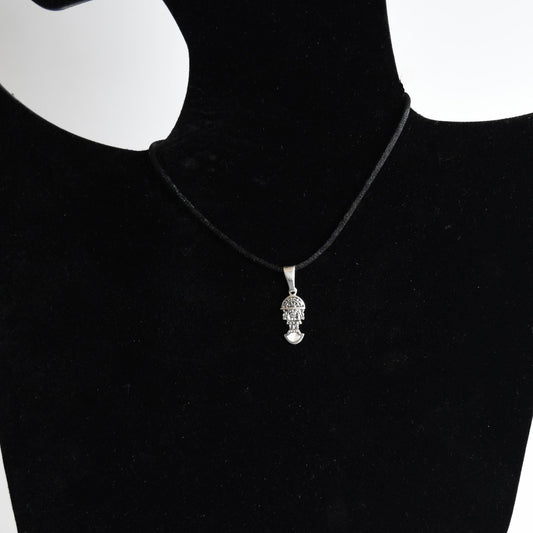 Tumi Pendant Peru 950 Silver and Abalone Inlay Sacred Valley PJVB33 - Shaman Things