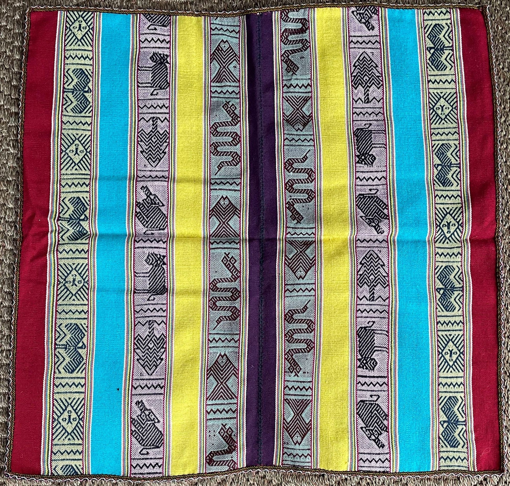 Chinchero Mestana Mesa Altar Ritual Cloth Handwoven on loom Andean Textile Sacred Valley Peru PF20238 - Shaman Things
