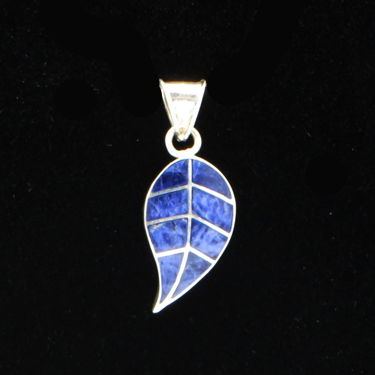 Coca Leaf Pendant with Stone Inlay Peru 950 Silver Sacred Valley PH12 - Shaman Things