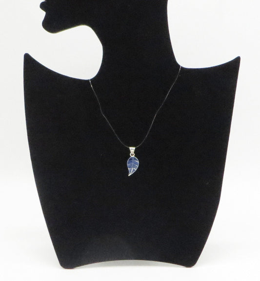 Coca Leaf Pendant with Stone Inlay Peru 950 Silver Sacred Valley PH12 - Shaman Things