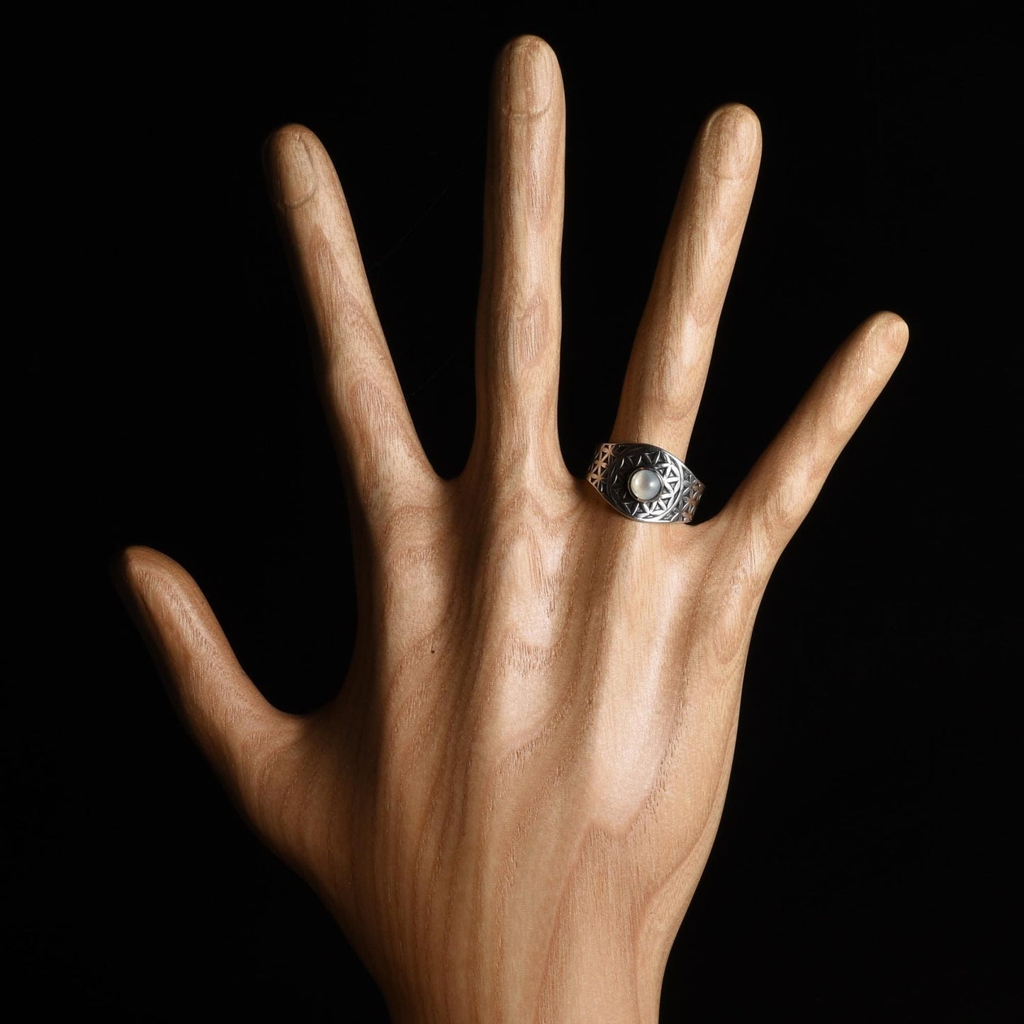 Flower of Life Moonstone Ring Size 8 Peru 950 Silver Sacred Valley R52501 - Shaman Things