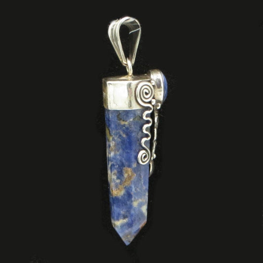Blue Quartz Point Pendant with Male and Female figures Peru 950 Silver with Stone Inlay Sacred Valley PE415