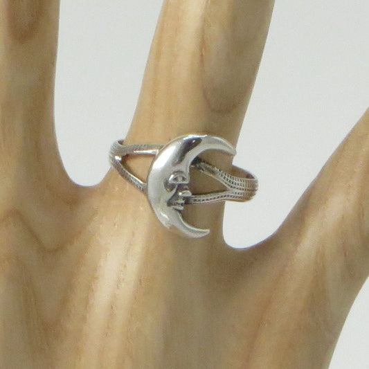 Crescent Moon Ring Size 7 Peru 950 Silver Sacred Valley RJV7