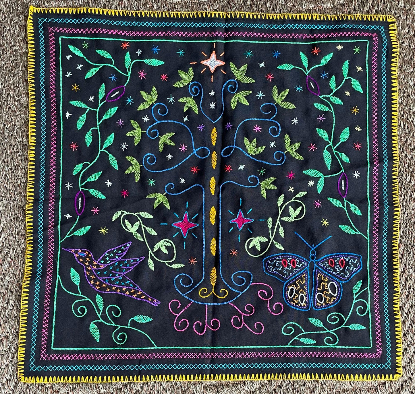 Shipibo Hand Embroidered Tapestry Altar Cloth Ayahuasca Hummingbird Butterfly Star 23.5" x 23.5" PF2306