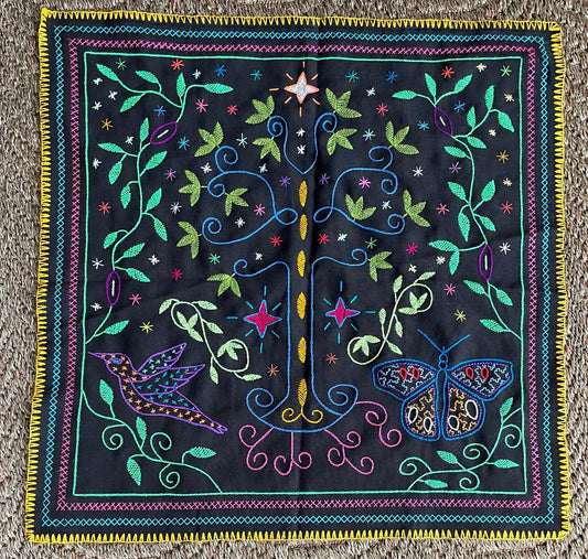 Shipibo Hand Embroidered Tapestry Altar Cloth Ayahuasca Hummingbird Butterfly Star 23.5" x 23.5" PF2306