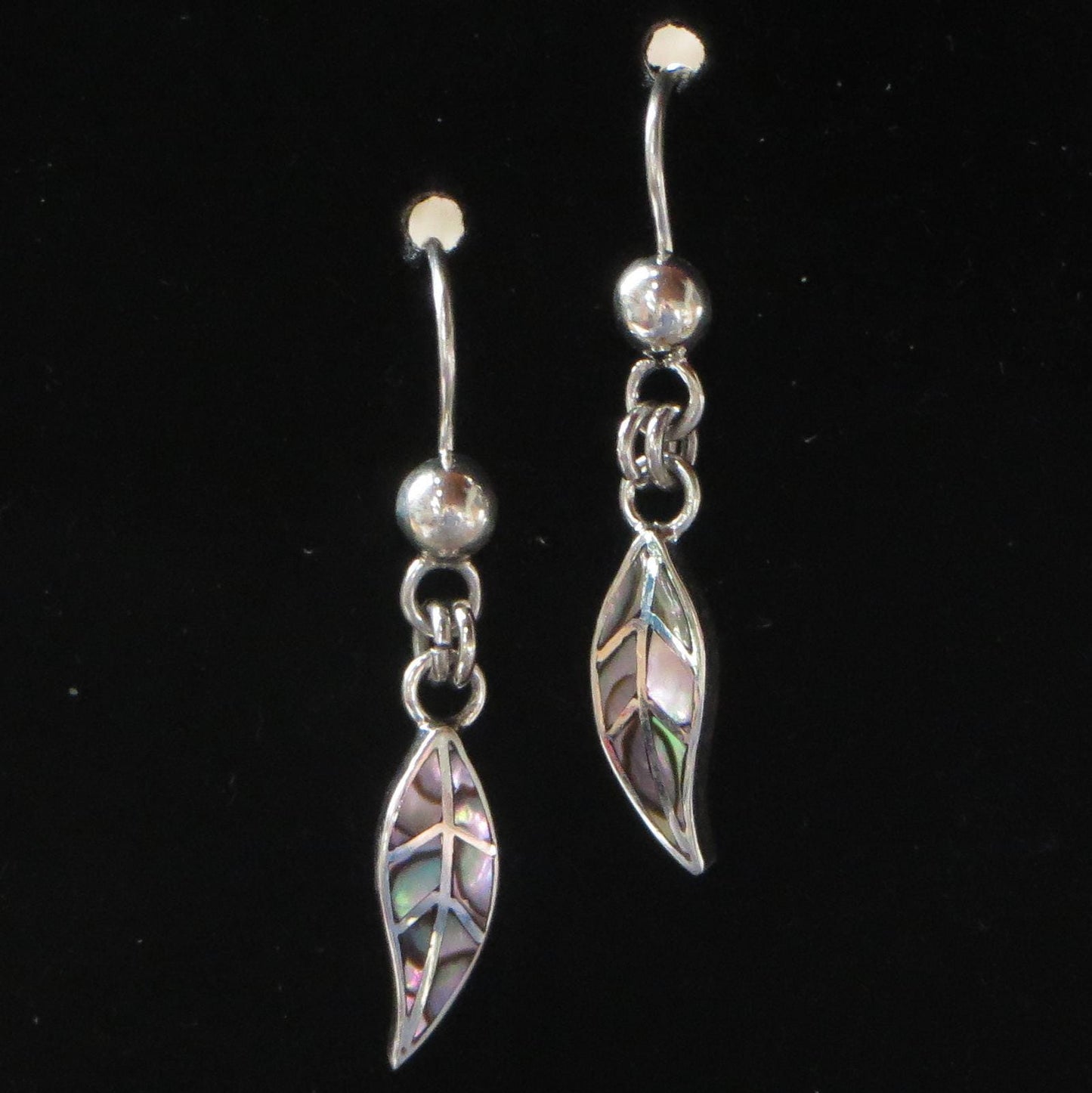 Coca Leaf Earrings 950 Silver and Abalone Inlay Peru Sacred Valley EJVB6