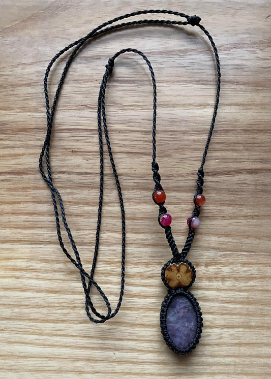 Necklace Ayahuasca Vine Amethyst Macrame Hand Crafted by Shipibo in Amazon Basin Peru AN101
