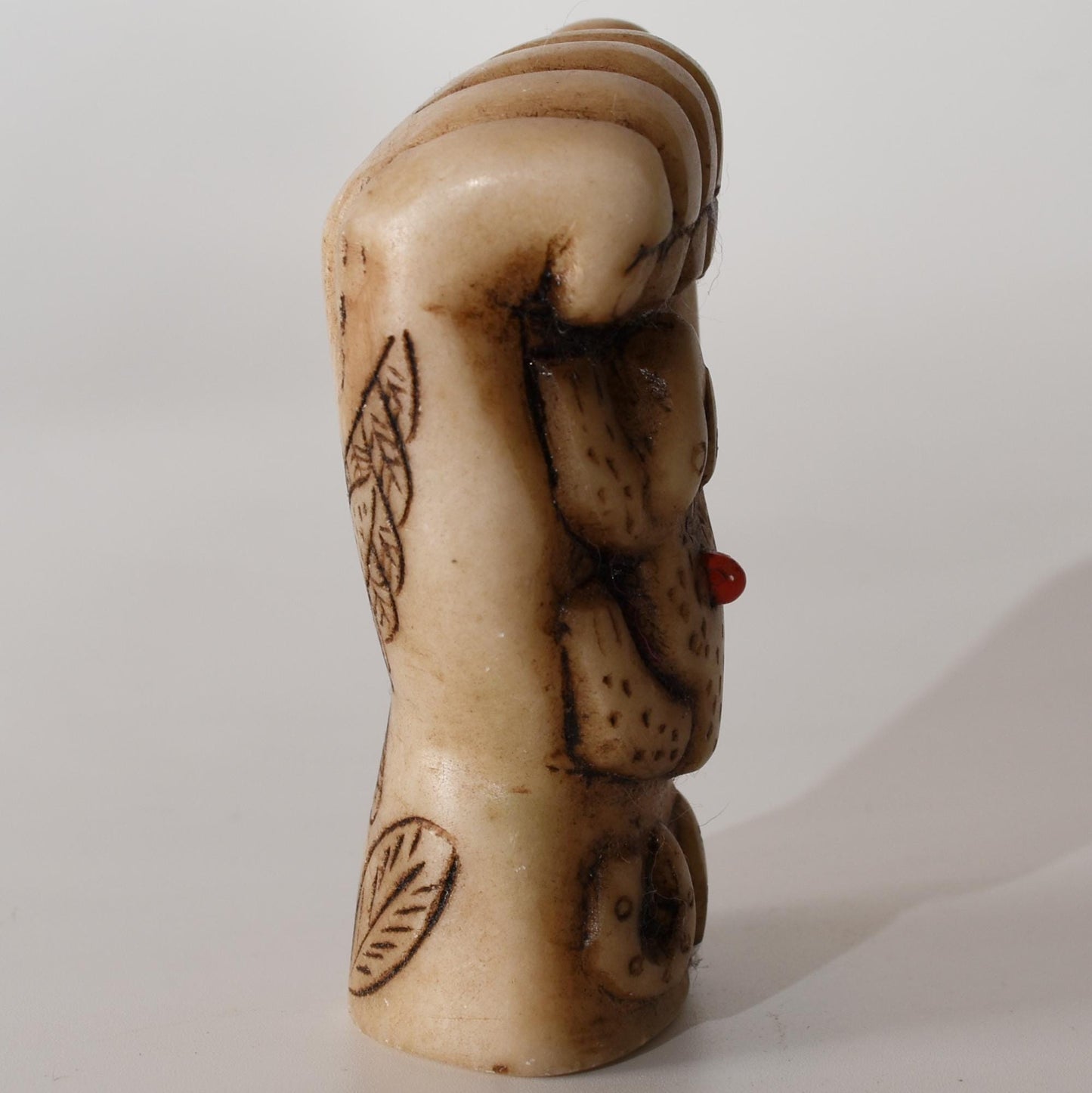 Alabaster Offering Hand with Corn Snake Coca Leaves Khuya stone carving hand crafted Sacred Valley Peru S52514