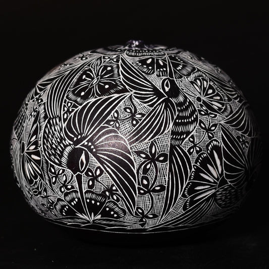 Folk Art Carved Gourd Hummingbirds Flowers hand carved Sacred Valley Peru G52514