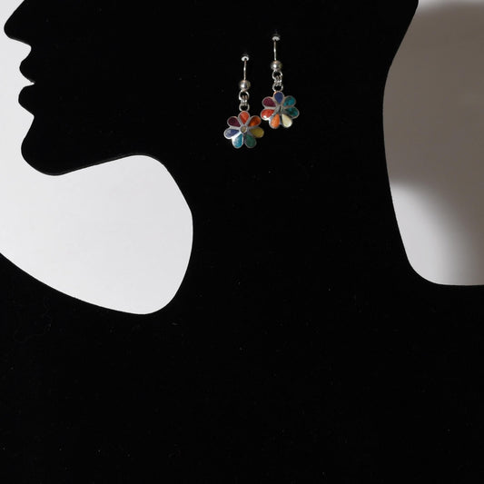 Flower Earrings 950 Silver with Stone and Abalone Inlay Peru Sacred Valley E52505