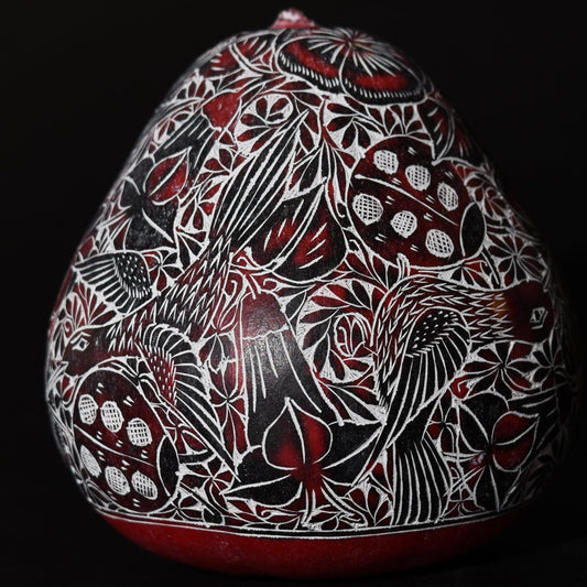 Folk Art Carved Gourd Birds Flowers Ladybugs hand carved Sacred Valley Peru G52501