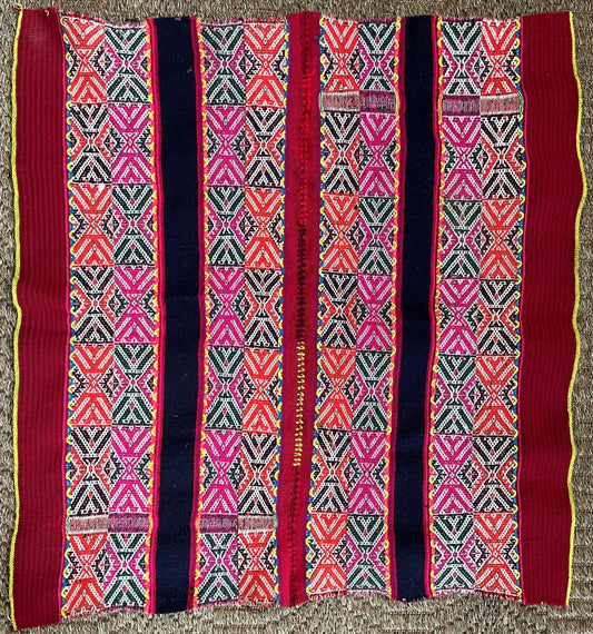 Q'ero Mestana Mesa Altar Ritual Cloth Handwoven on Loom Andean Textile Sacred Valley Peru 52509