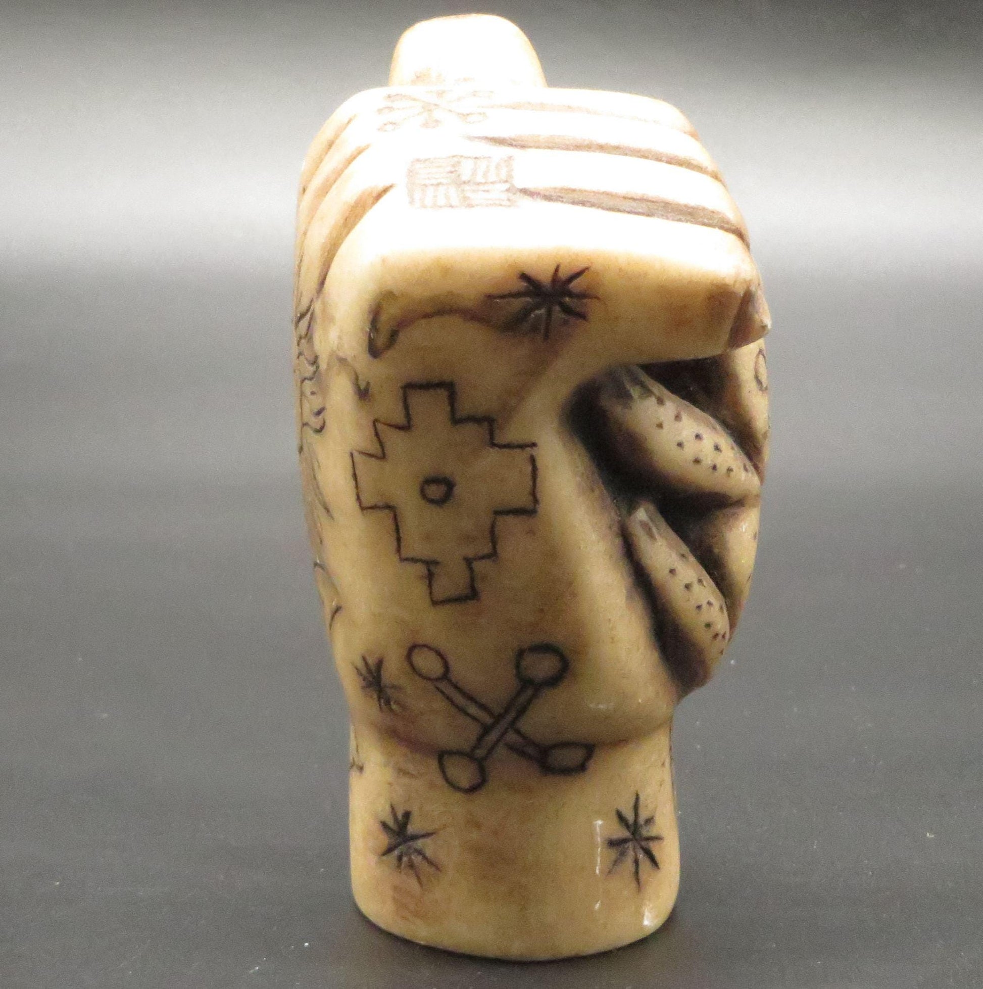 Large Alabaster Offering Hand Frog stone carving hand crafted Sacred Valley Peru - Shaman Things