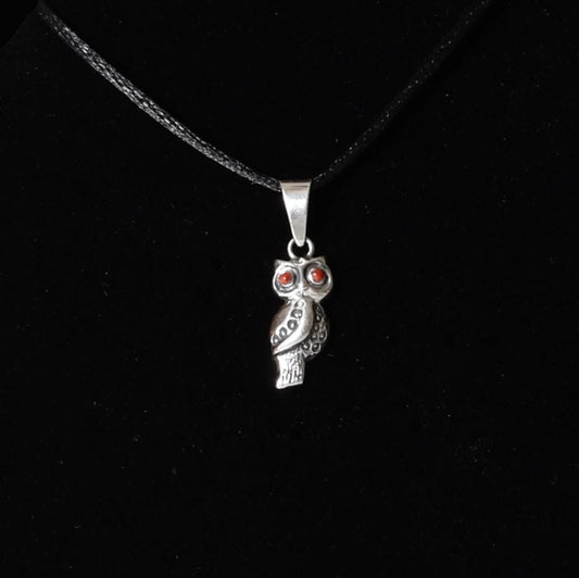 Owl Pendant Peru 950 Silver and Stone Inlay Sacred Valley P52518 - Shaman Things