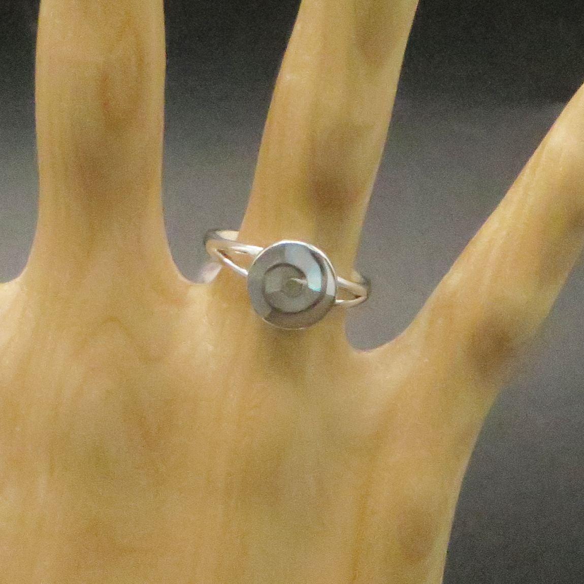 Pachamama Spiral Ring Size 8.5 Peru 950 Silver and Abalone Inlay Sacred Valley RJVB33 - Shaman Things