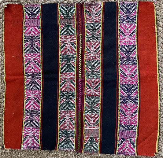 Q'ero Mestana Mesa Altar Ritual Cloth Handwoven on Loom Andean Textile Sacred Valley Peru 52503 - Shaman Things