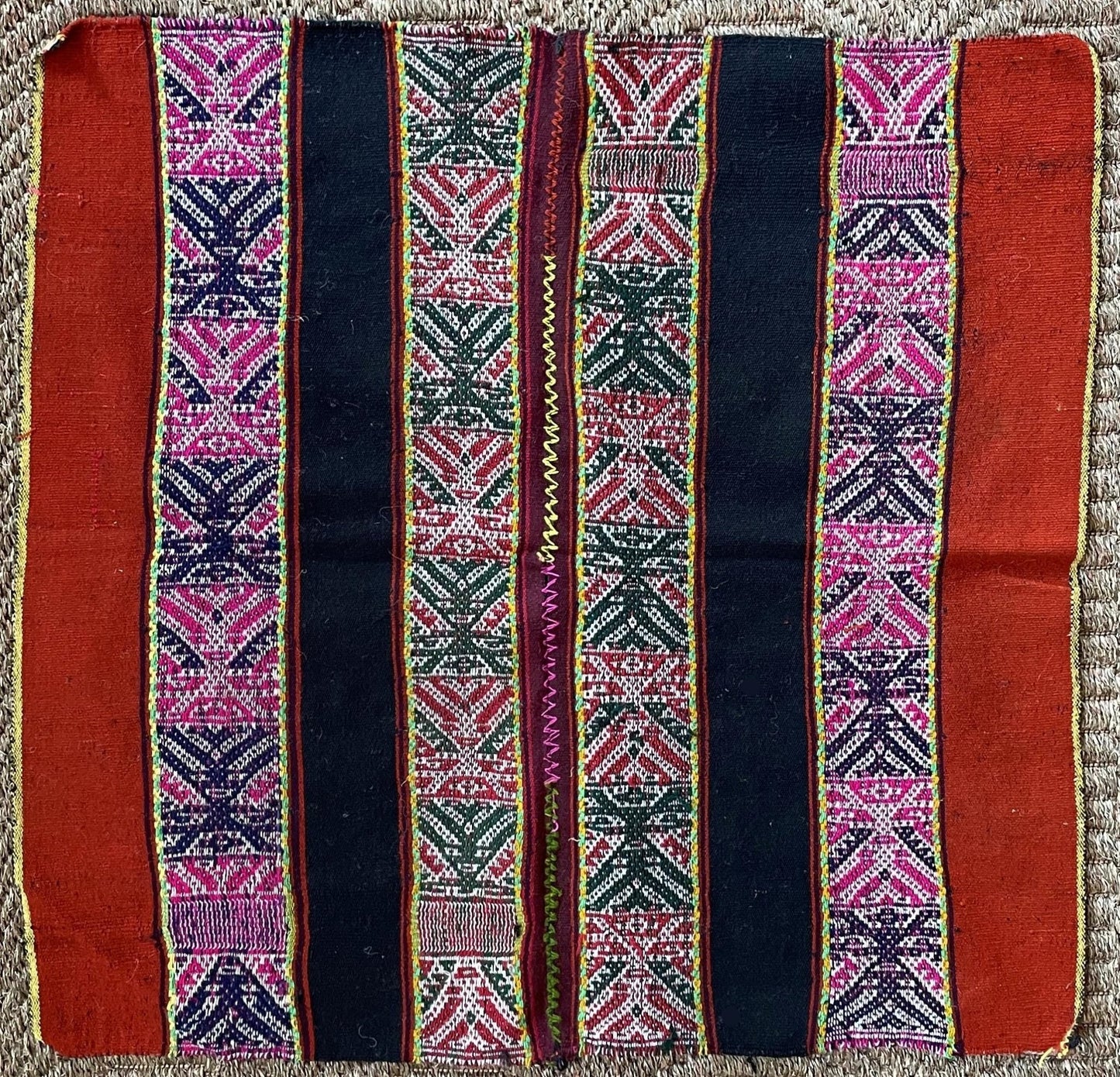 Q'ero Mestana Mesa Altar Ritual Cloth Handwoven on Loom Andean Textile Sacred Valley Peru 52503 - Shaman Things