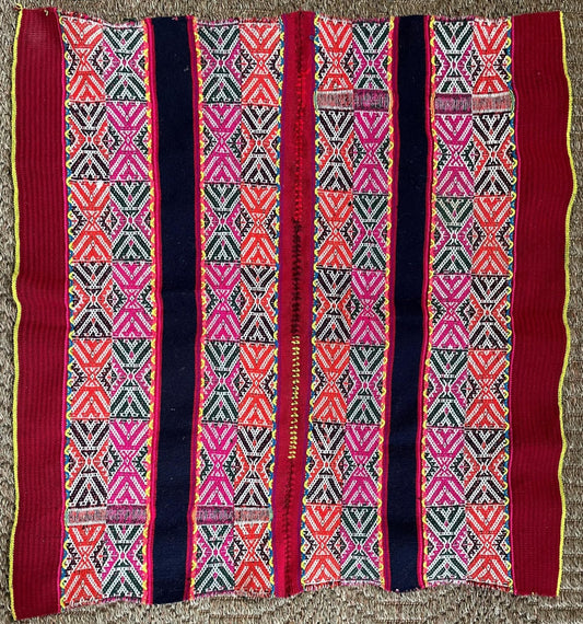Q'ero Mestana Mesa Altar Ritual Cloth Handwoven on Loom Andean Textile Sacred Valley Peru 52509 - Shaman Things