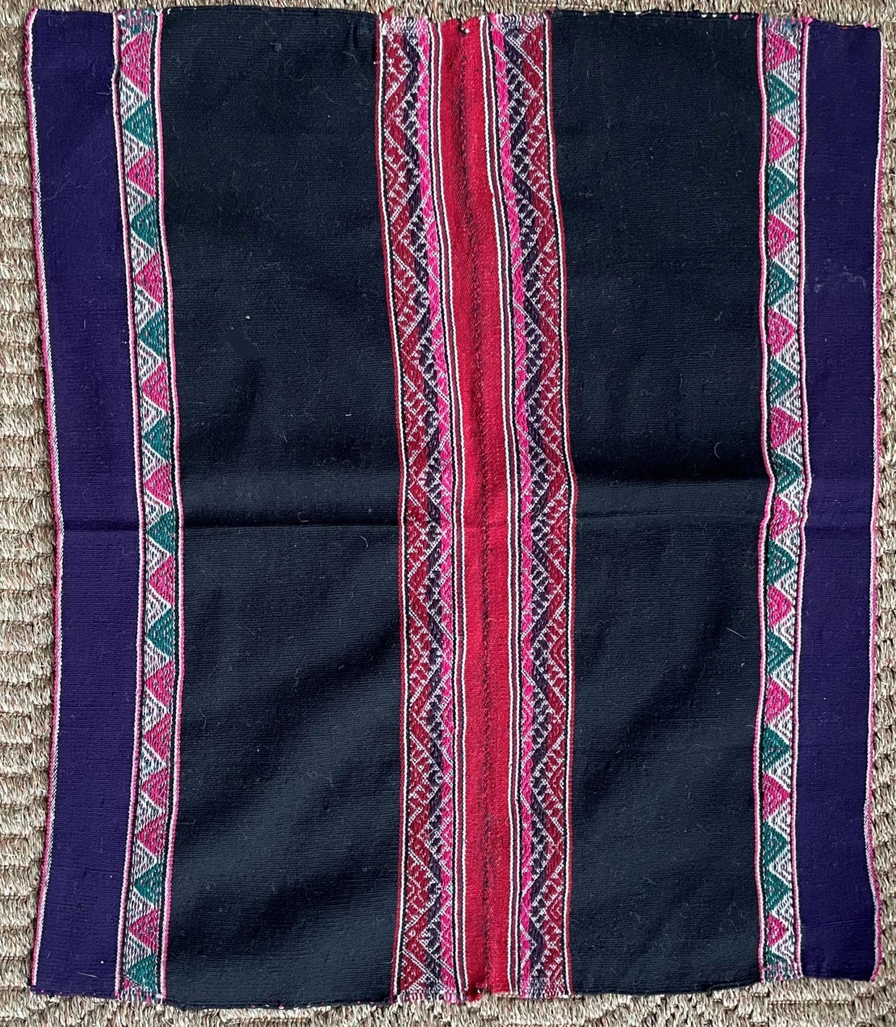 Q'ero Mestana Mesa Altar Ritual Cloth Handwoven on Loom Andean Textile Sacred Valley Peru PF202312 - Shaman Things