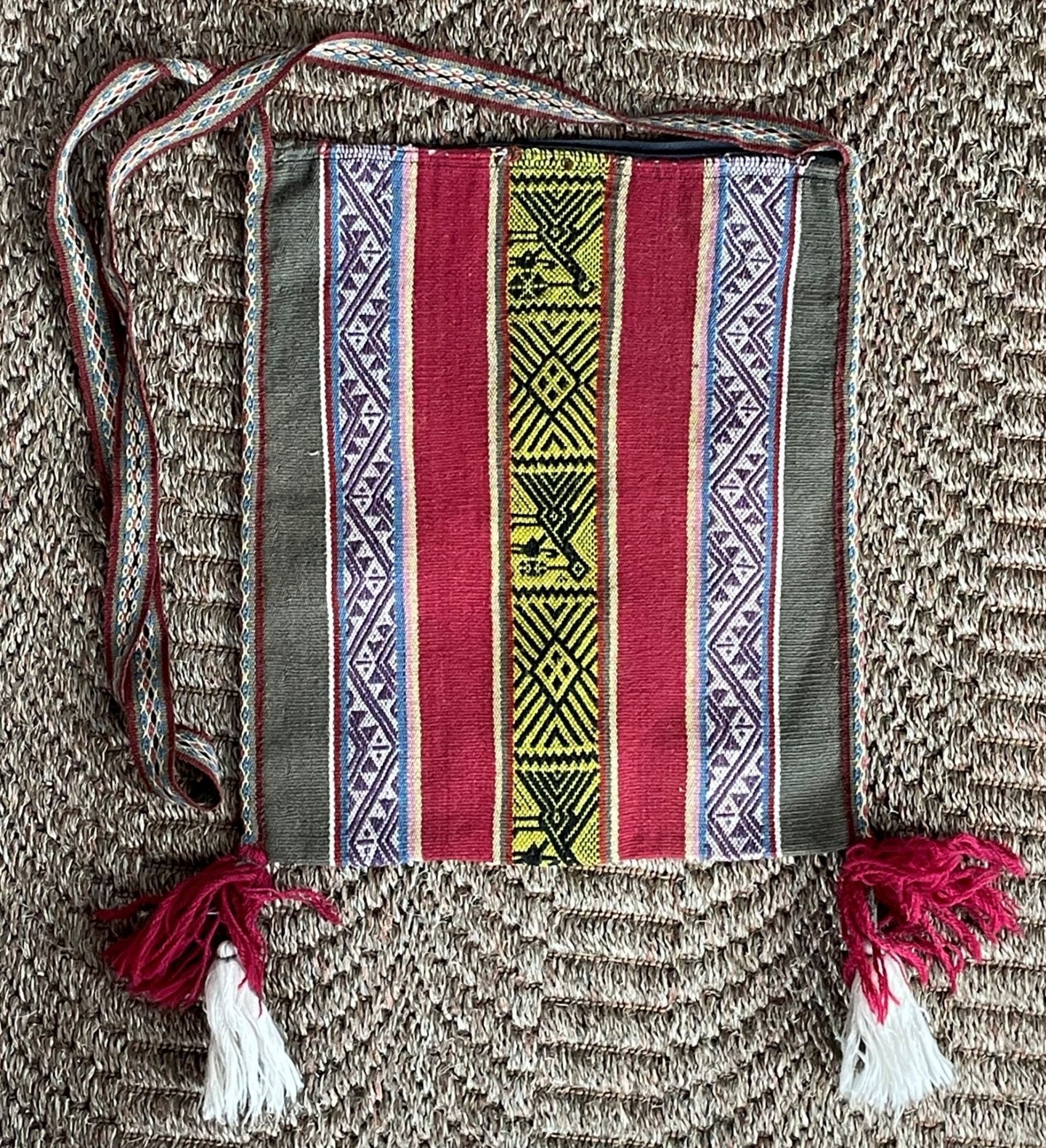 Q'ero Mestana Mesa Cloth Shoulder Bag Handwoven on loom Andean Textile Sacred Valley Peru PF20231 - Shaman Things