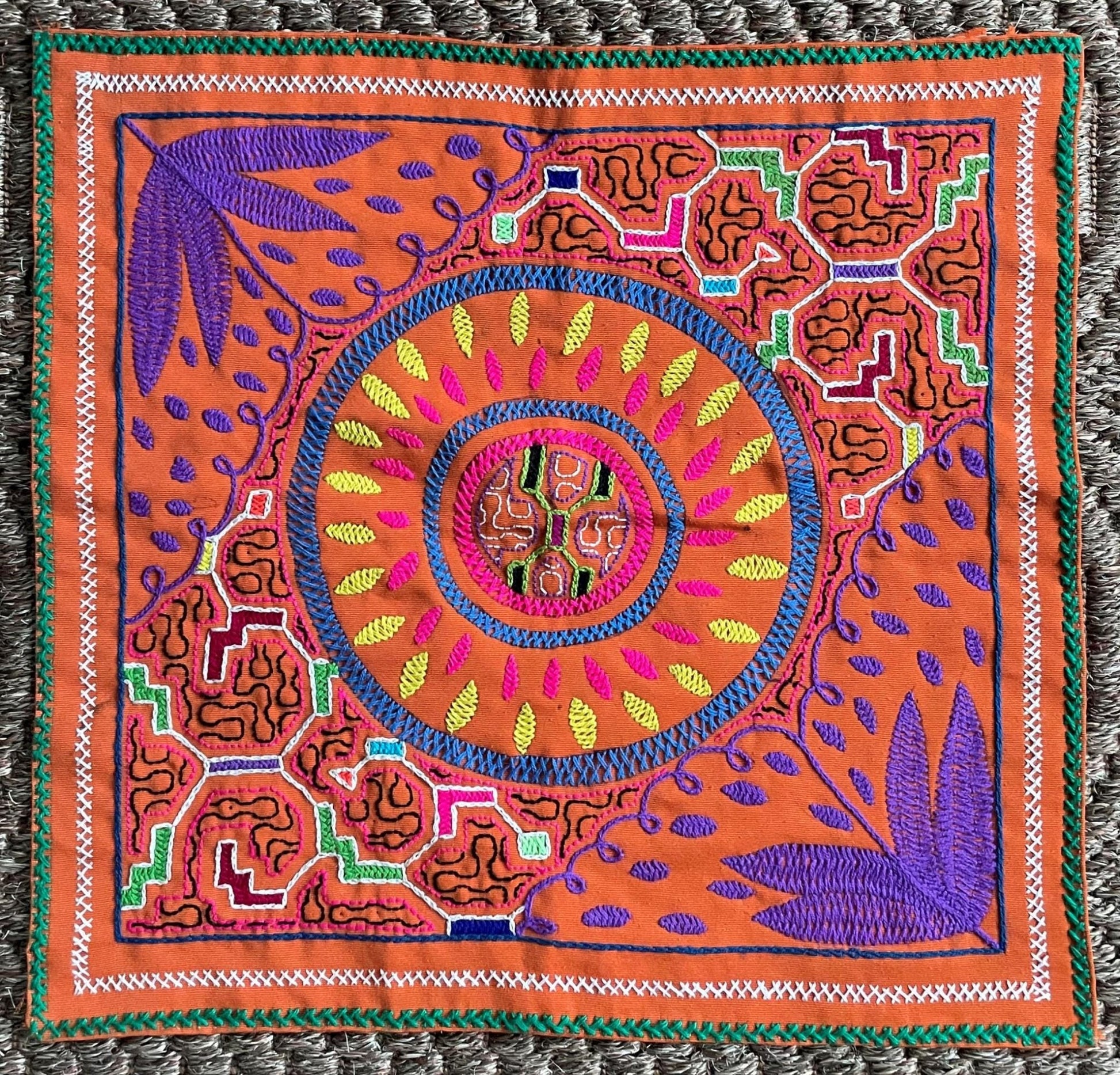 Shipibo Hand Embroidered Tapestry Altar Cloth Sun Flowers Icaros Ayahuasca Vine 16" x 16.75" P2513 - Shaman Things