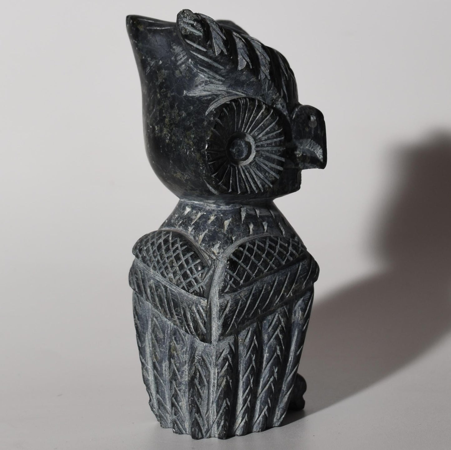 Stone Carving Owl Power Animal Black Serpentine Large hand crafted Sacred Valley Peru S52528 - Shaman Things