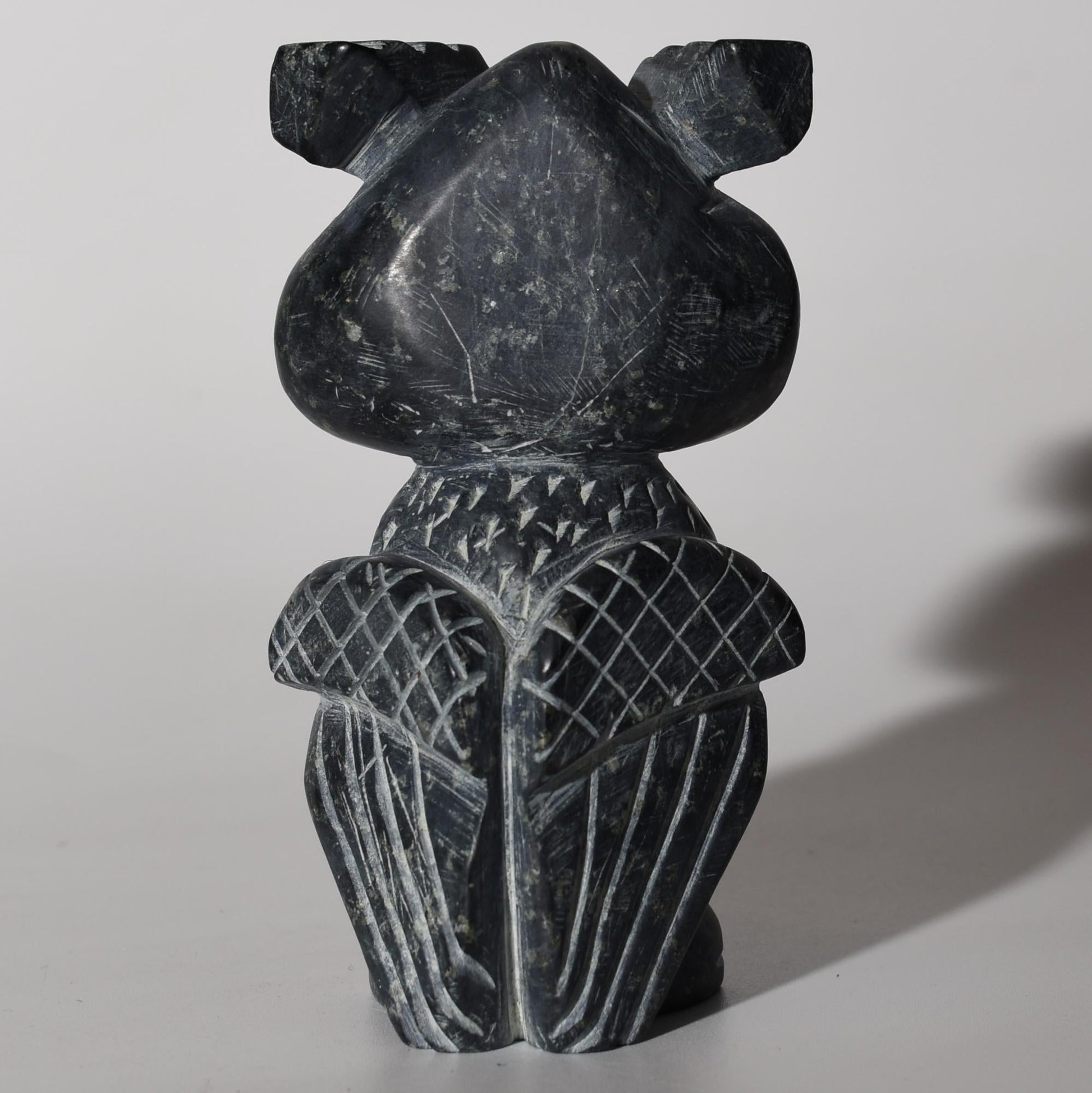 Stone Carving Owl Power Animal Black Serpentine Large hand crafted Sacred Valley Peru S52530 - Shaman Things