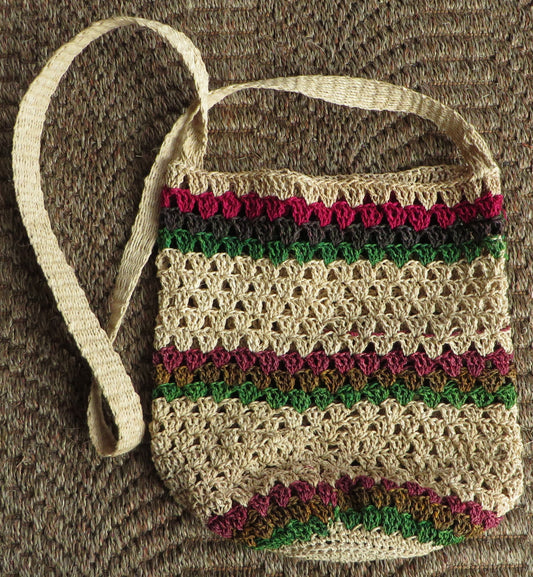 Shipibo/Conibo Hand Crafted Woven Palm Reed Shoulder Bag 11" x 12" B4