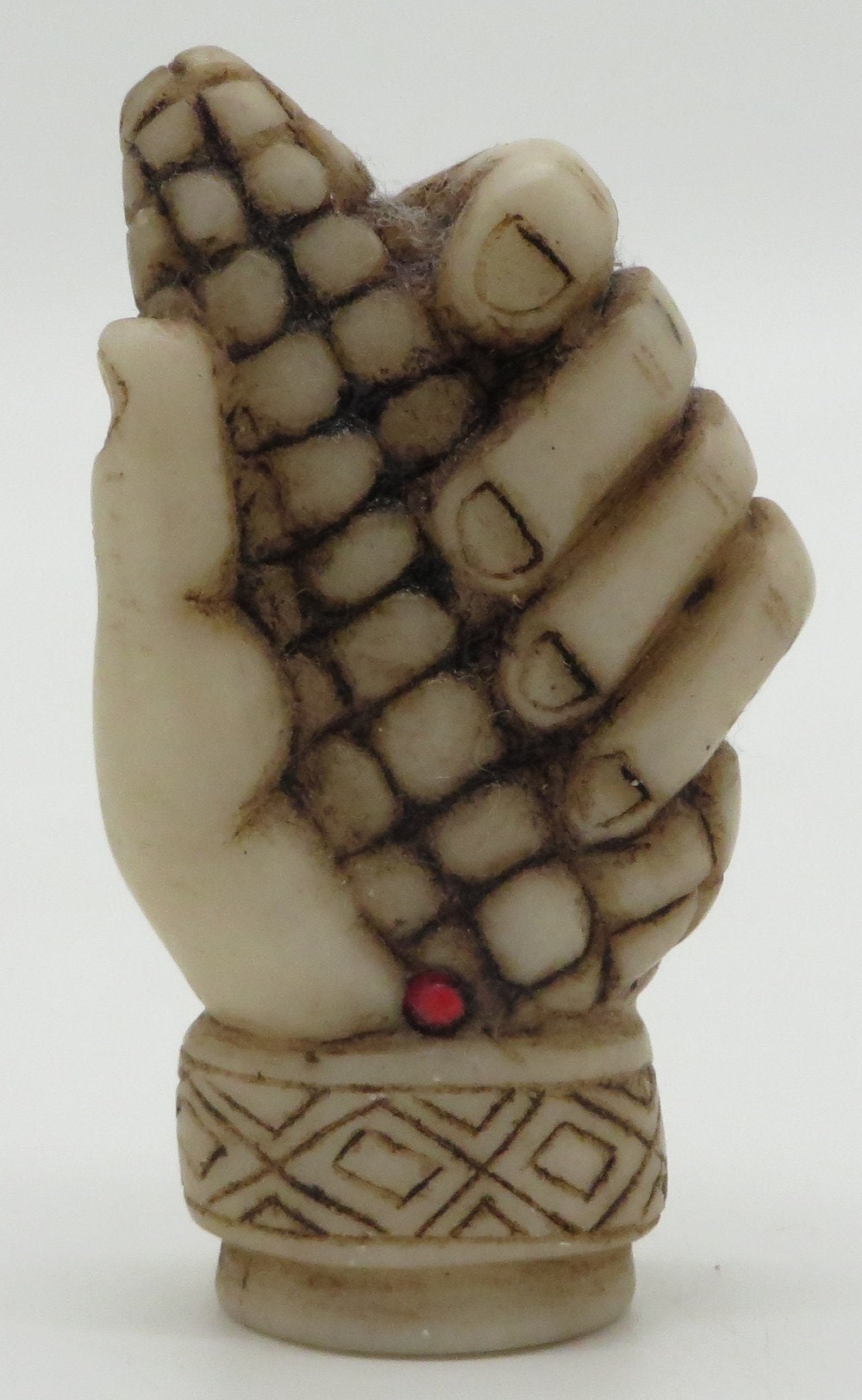 Alabaster Caliza Stone Offering Hand Holding Corn Sacred Valley Peru