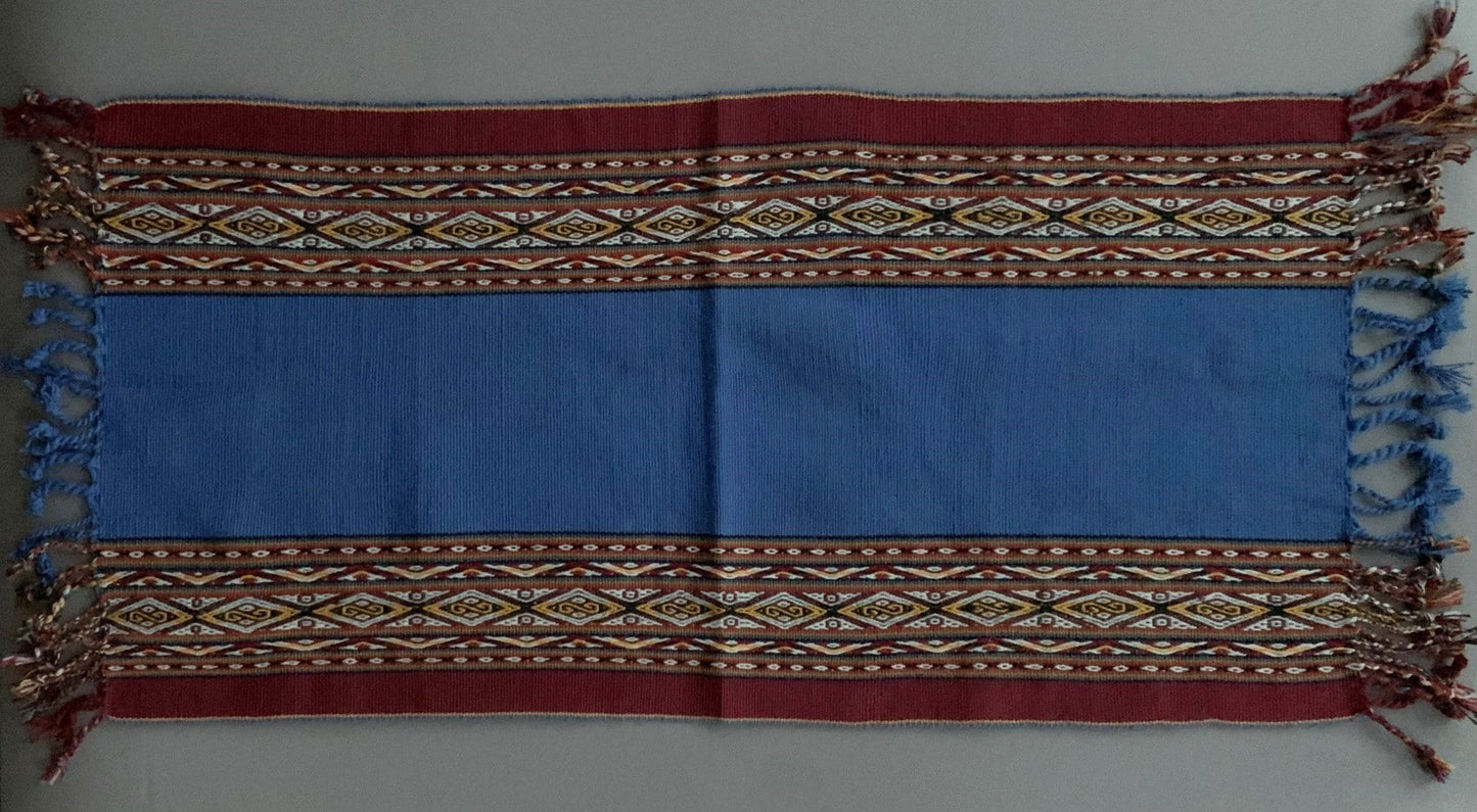 Chinchero Hand Woven Cloth Altar Mesa Cloth Sacred Valley Peru 14 1/2 x 32 1/2 PS2301